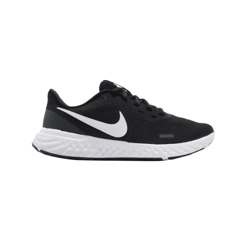 Nike Black and White Athletic Sneakers